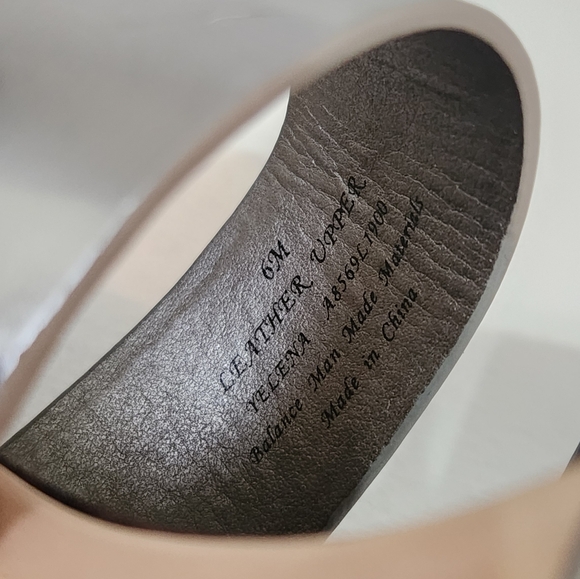 Sam Edelman "Yelena" Metallic Mirror Strap Nude Chunky Block Heels - Picture 11 of 12